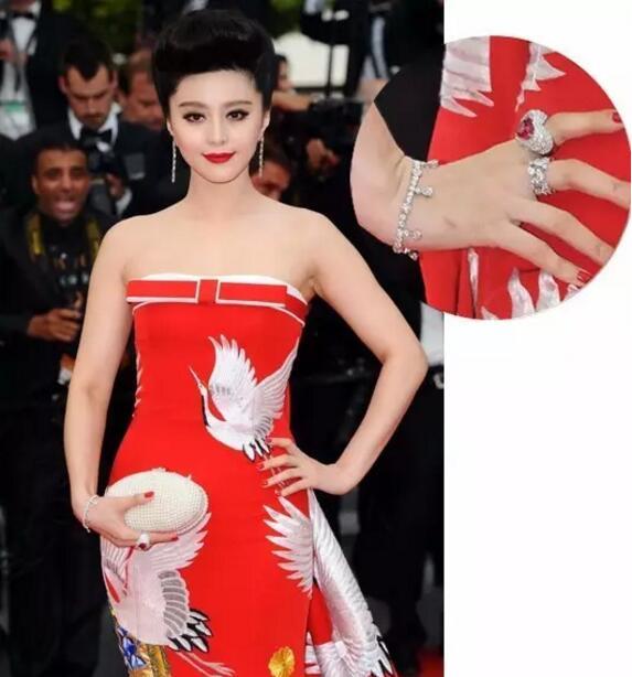 女明星网红戒指图片,女明星网红戒指风采展示