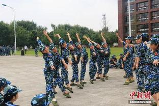 大学军训跳舞视频26秒黑料吃瓜,26秒视频揭开校园风云之谜