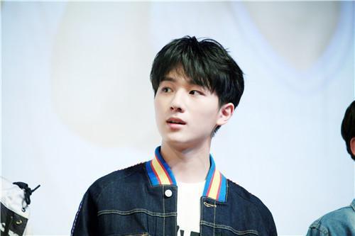 娱乐圈吃瓜李宏毅