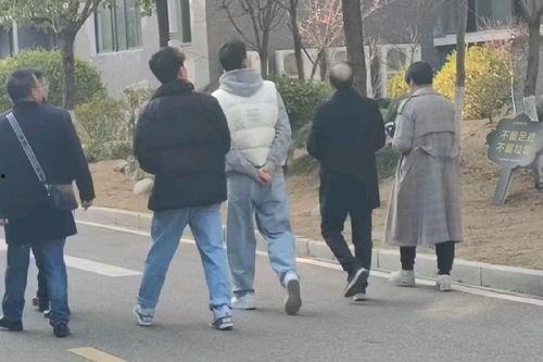 最新网络热门吃瓜事件,最新吃瓜事件背后的真相与争议