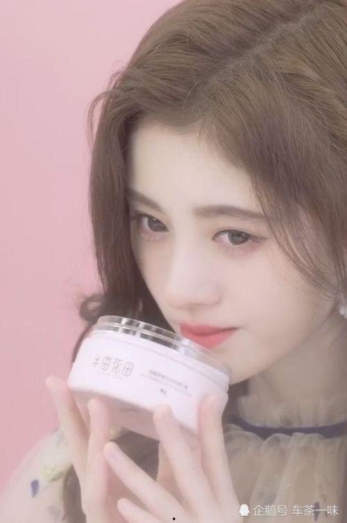 明星网红用的美颜,揭秘明星网红的完美妆容秘诀