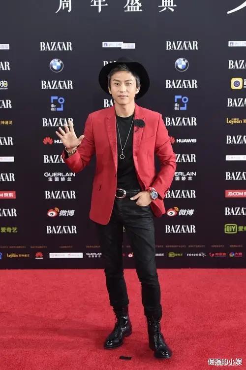 男装套装明星网红图片,男装套装潮流穿搭解析