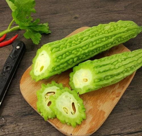 今日份吃瓜有点撑,小心撑到肚子哦！