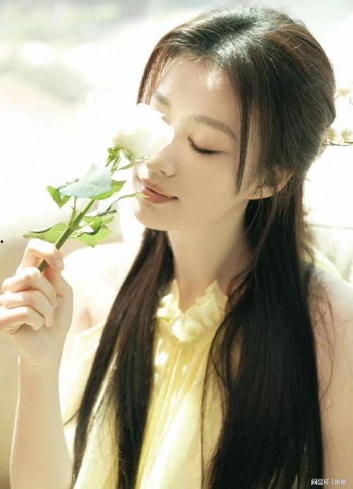 王楚然吃瓜爆料图片高清,高清图片揭秘娱乐圈幕后真相