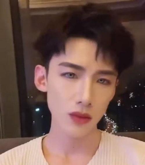 疯子大明星网红,网红界的异类传奇