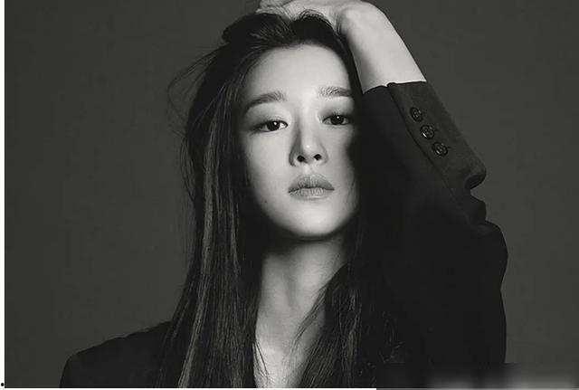 小黎老师吃瓜黑料第1页,吃瓜黑料第一页背后的真相