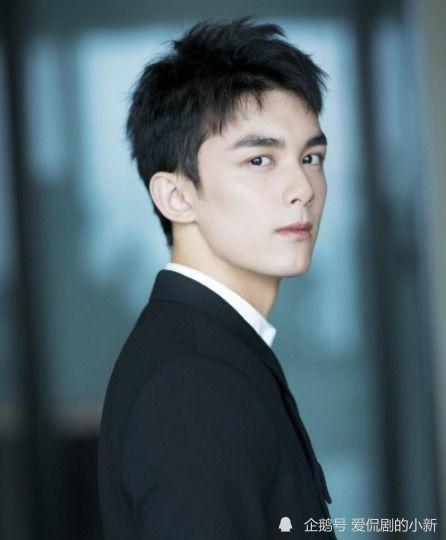 吃瓜爆料吴磊赵露思,甜蜜互动引网友热议