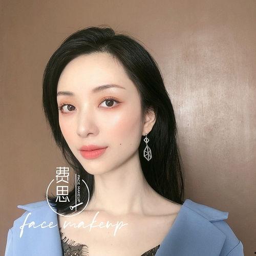 有哪些明星网红化妆,潮流妆容背后的秘密