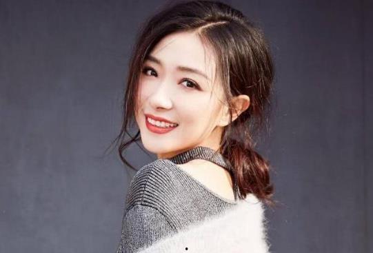 明星网红戴十八籽,明星网红的时尚新宠