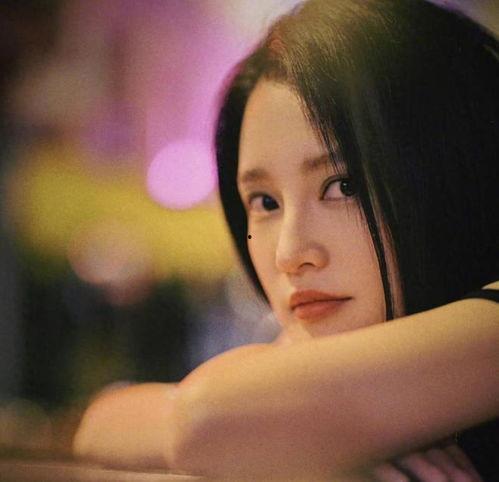 吃瓜爆料王一博李沁,吃瓜群众热议恋情真相